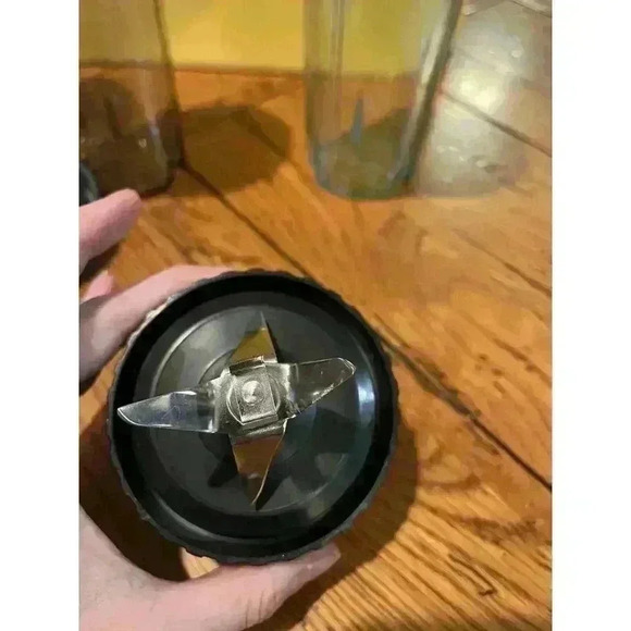 16 oz Cup with Lid and Extractor Blade for Nutri Ninja BL770 BL771 BL772 BL773CO - Picture 5 of 6